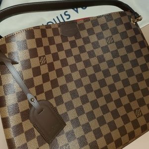 SOLD!!!! Louis Vuitton Graceful PM